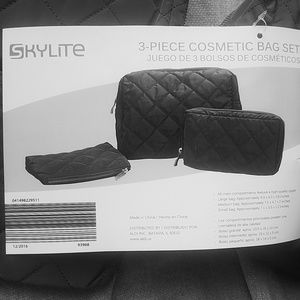 3-Piece Cosmetic Bag Set - NEW
